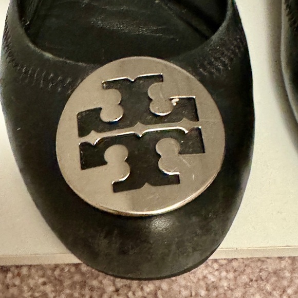 Tory Burch Black Leather Reva Ballet Flat - Picture 2 of 8